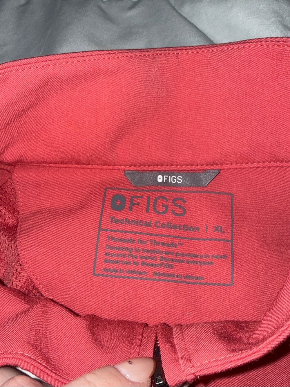 Figs scrub jacket - Picture 6 of 9